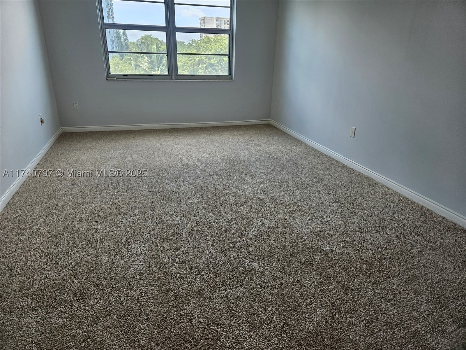 Real estate property located at 2801 183rd St #517W, Miami-dade, Admirals Port Condo West, Aventura, FL
