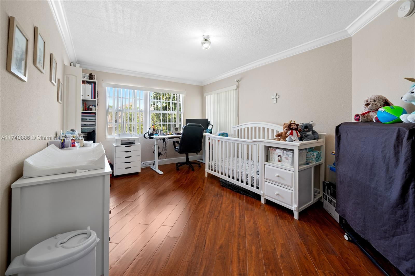 Real estate property located at 10795 108th Ave #303, Miami-dade, Palm Cove Cond, Miami, FL