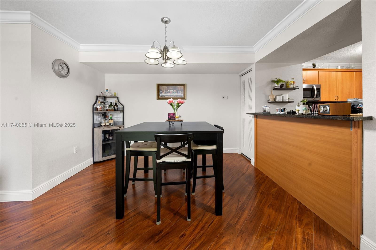 Real estate property located at 10795 108th Ave #303, Miami-dade, Palm Cove Cond, Miami, FL