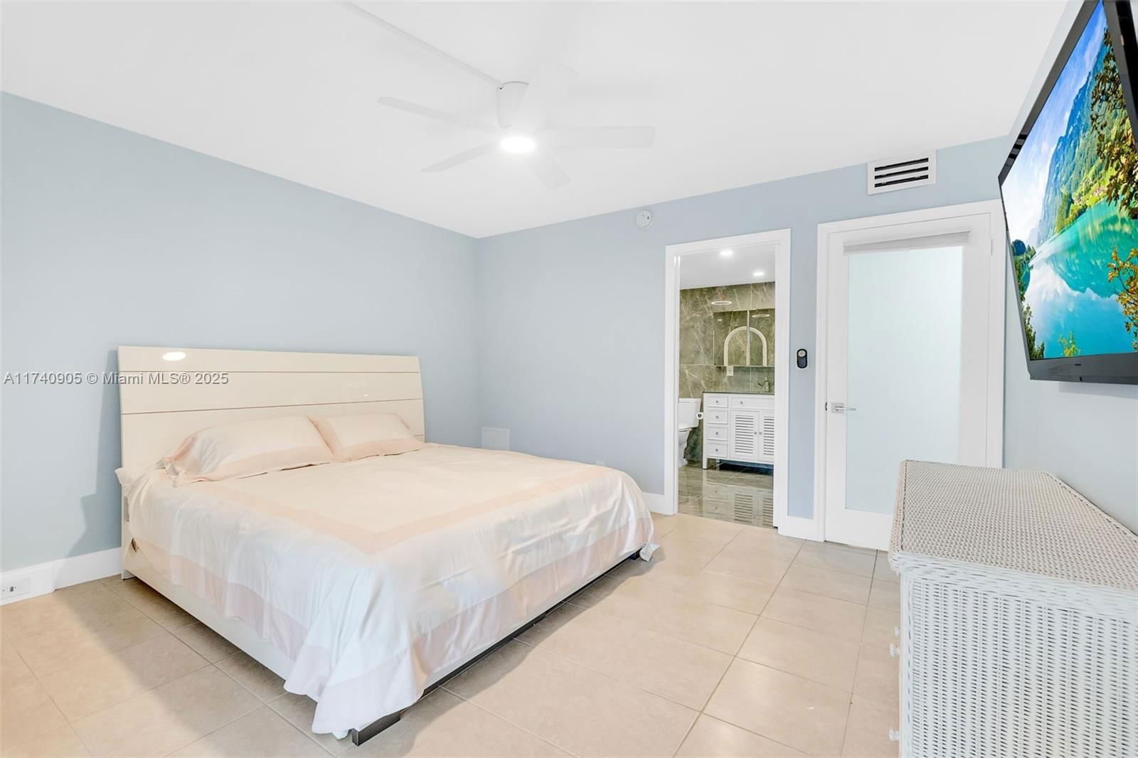 Real estate property located at 1805 Eleuthera Pt E1, Broward, Wynmoor, Coconut Creek, FL