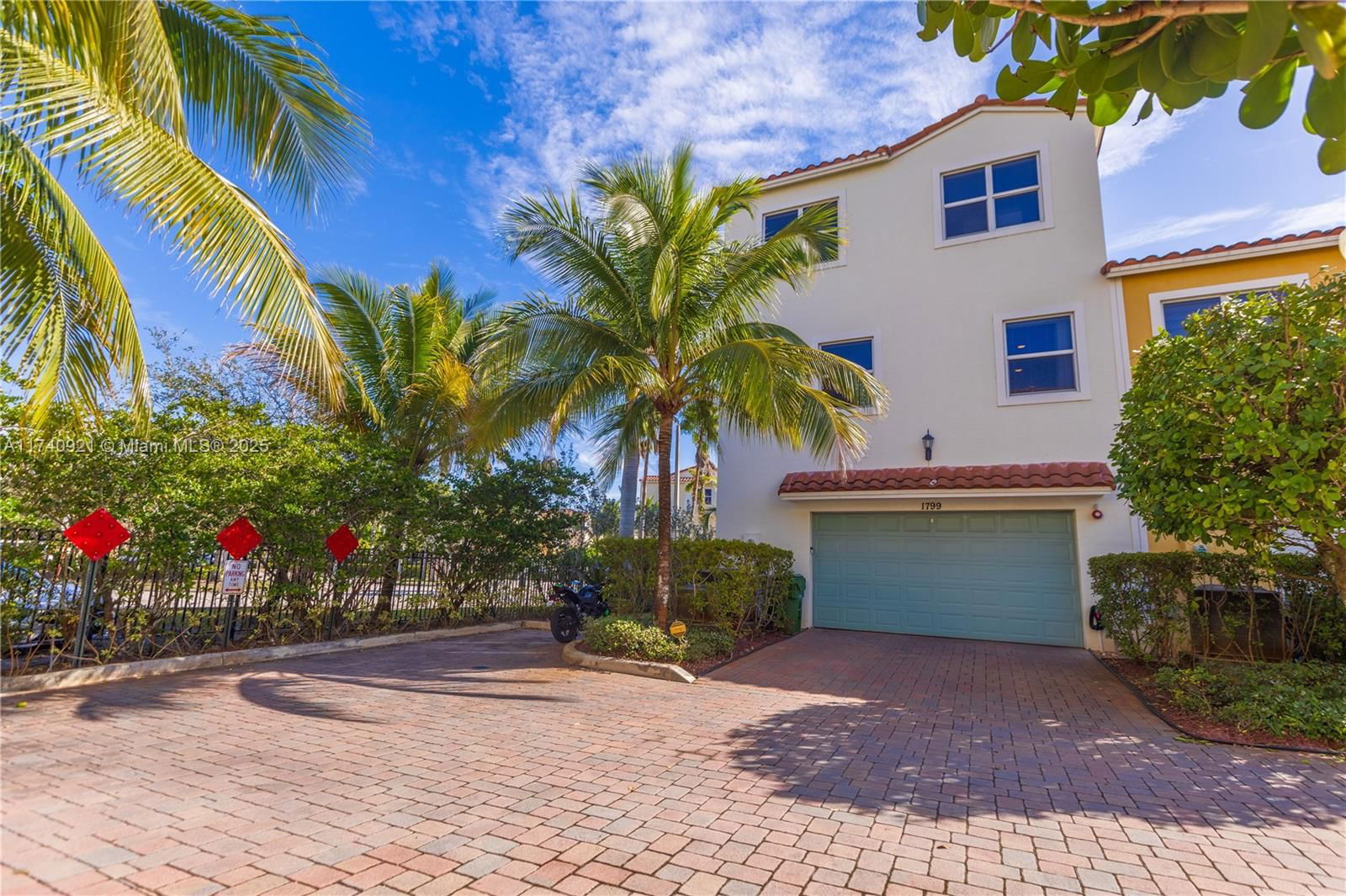 Real estate property located at 1799 124th Way #1799, Broward, Pembroke Falls-phase 1, Pembroke Pines, FL