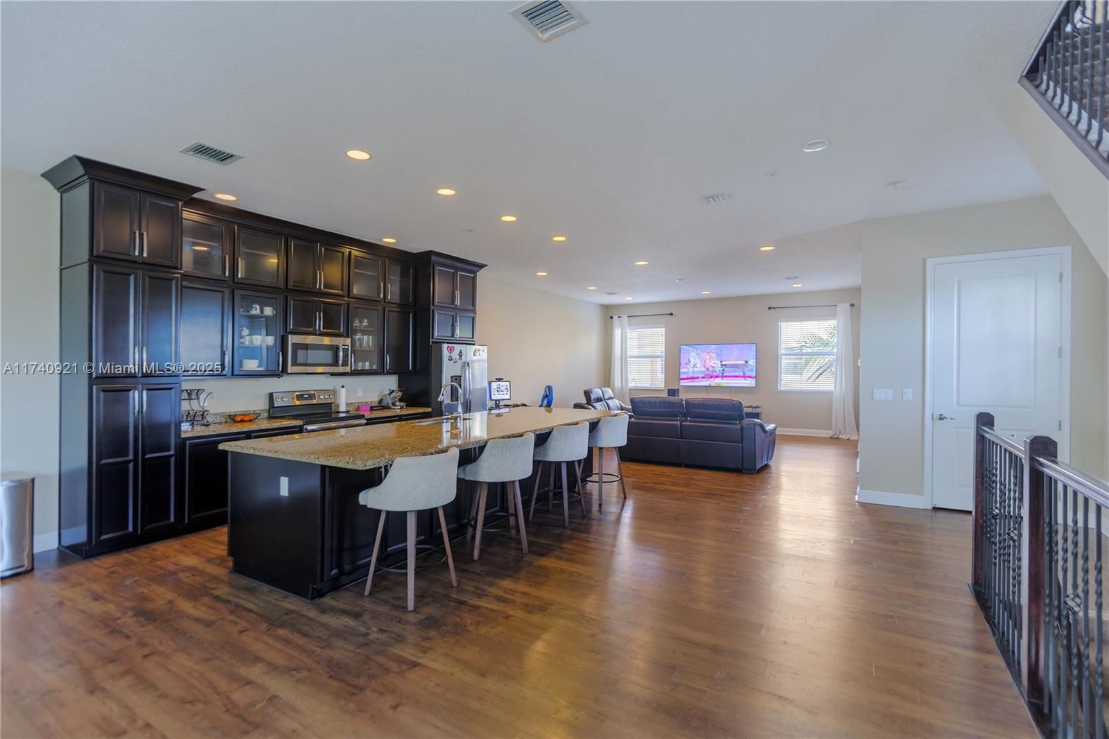 Real estate property located at 1799 124th Way #1799, Broward, Pembroke Falls-phase 1, Pembroke Pines, FL
