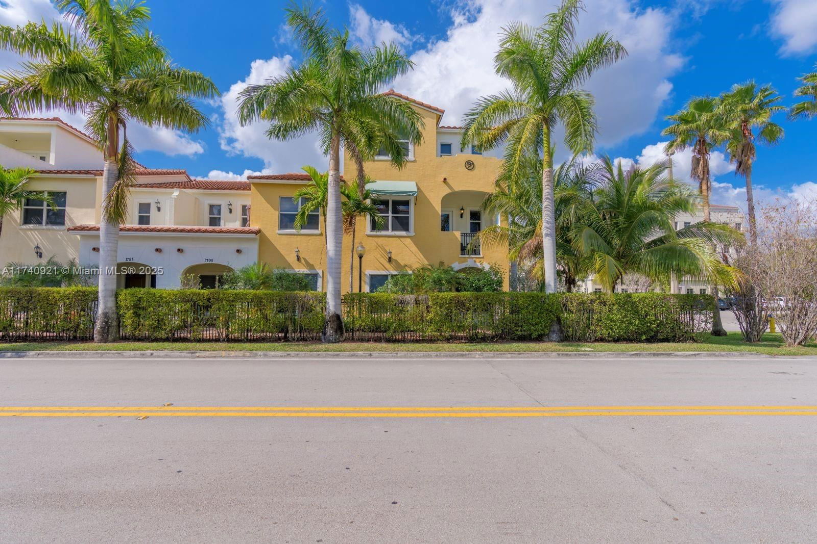 Real estate property located at 1799 124th Way #1799, Broward, Pembroke Falls-phase 1, Pembroke Pines, FL