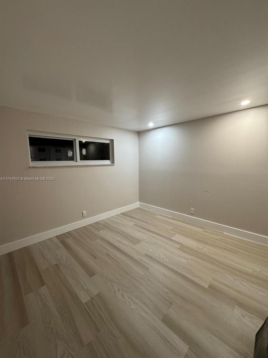 Real estate property located at 9200 Hollybrook Lake Dr #208, Broward, Hollybrook Golf And, Pembroke Pines, FL