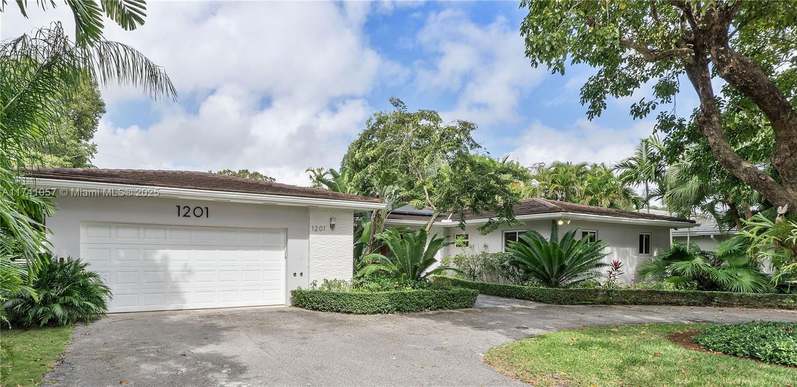 Real estate property located at 1201 Hardee Rd, Miami-dade, Coga Sub, Coral Gables, FL