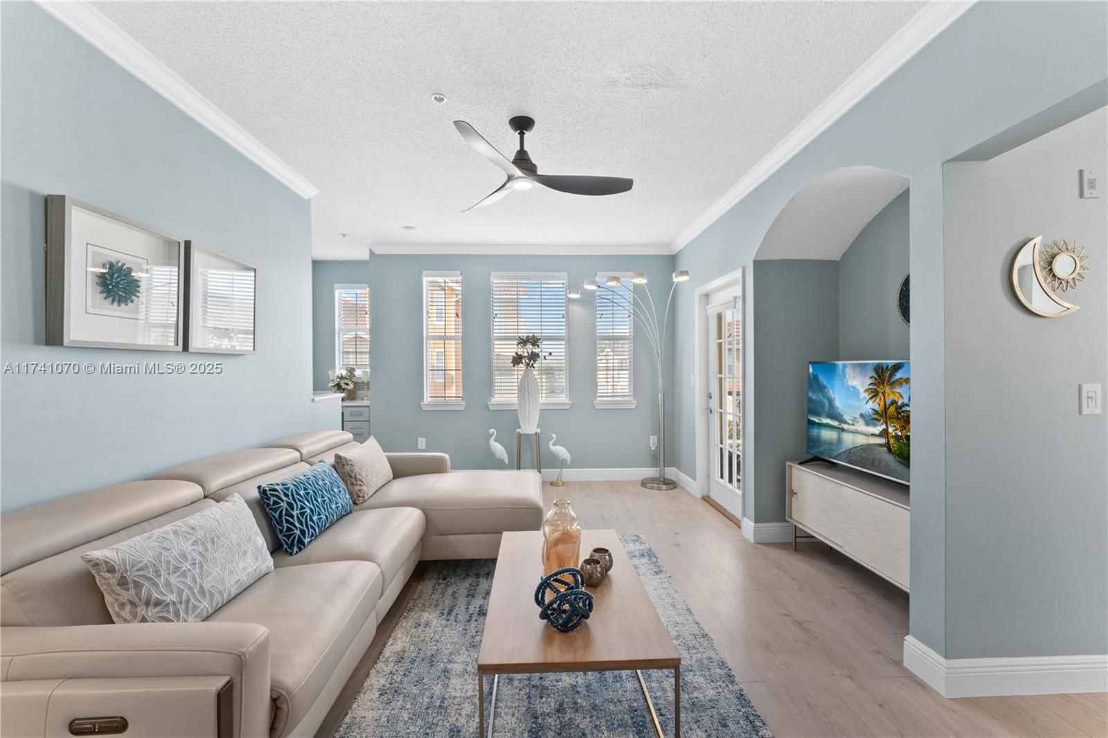 Real estate property located at 12209 Wild Iris #110, Orange, Villanova At Hunters Creek, Orlando, FL