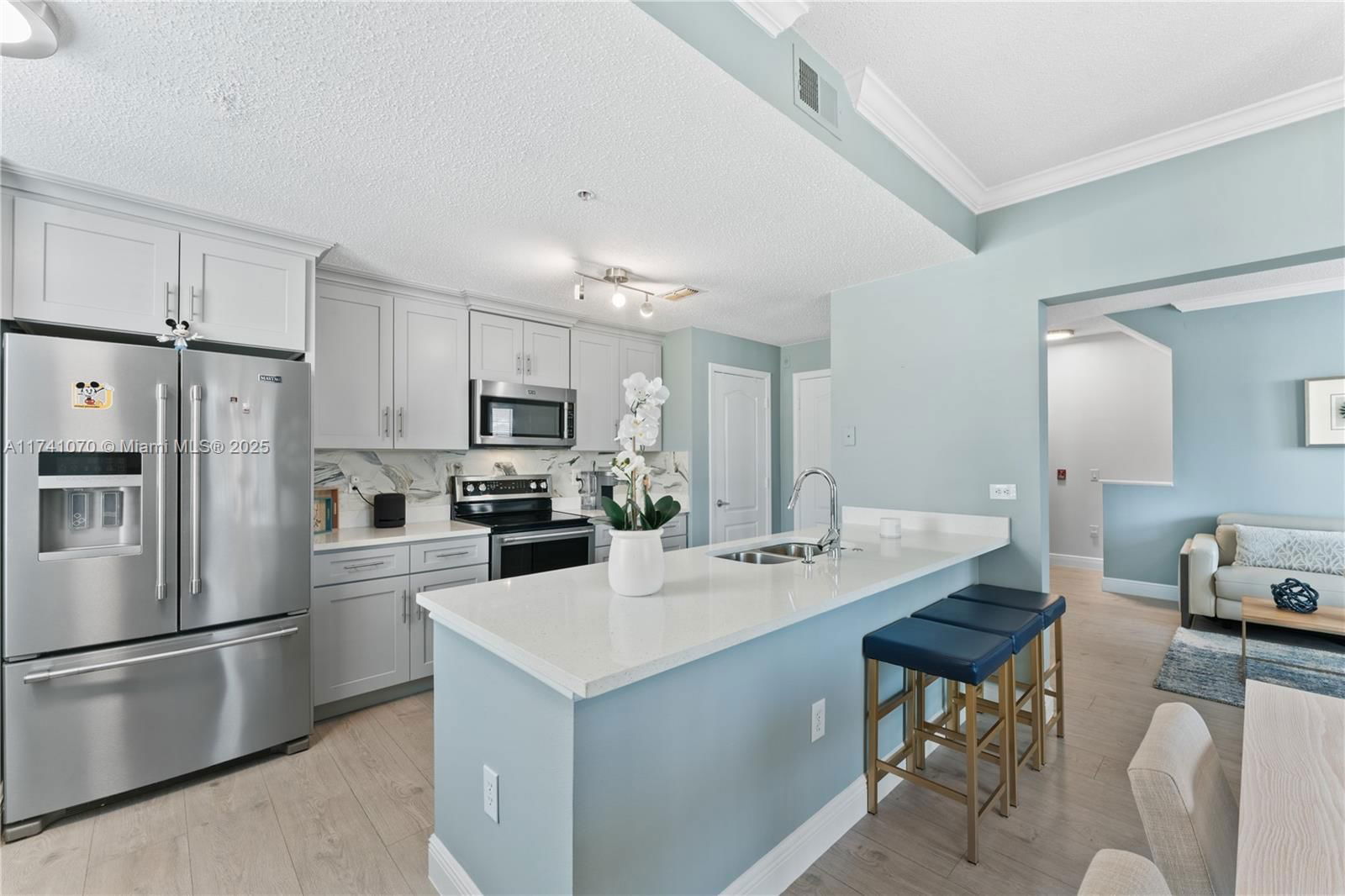 Real estate property located at 12209 Wild Iris #110, Orange, Villanova At Hunters Creek, Orlando, FL