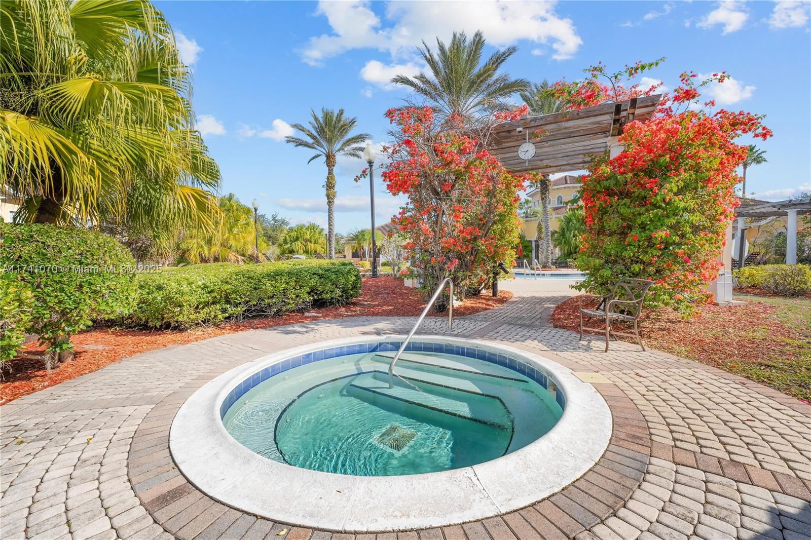 Real estate property located at 12209 Wild Iris #110, Orange, Villanova At Hunters Creek, Orlando, FL