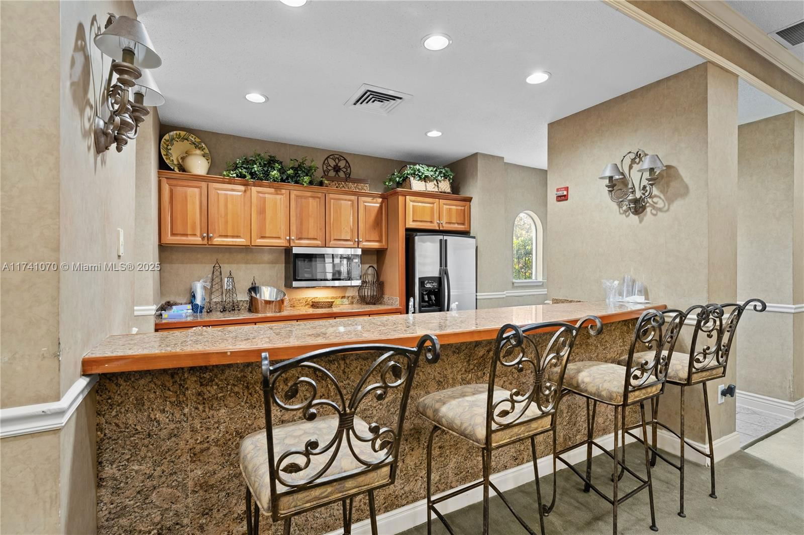 Real estate property located at 12209 Wild Iris #110, Orange, Villanova At Hunters Creek, Orlando, FL