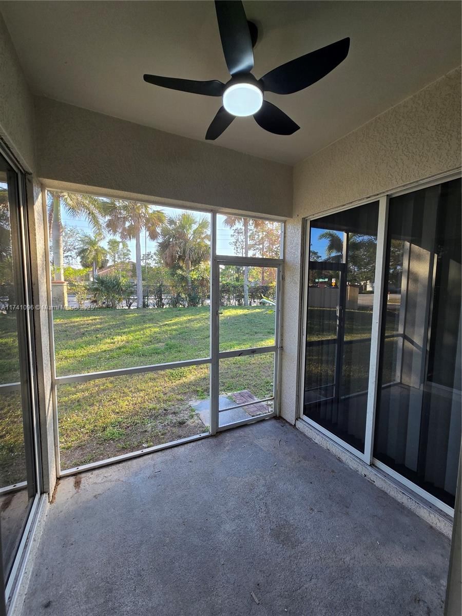 Real estate property located at 11285 La Coruna Lane, Lee, Spanish Gardens, Bonita Springs, FL