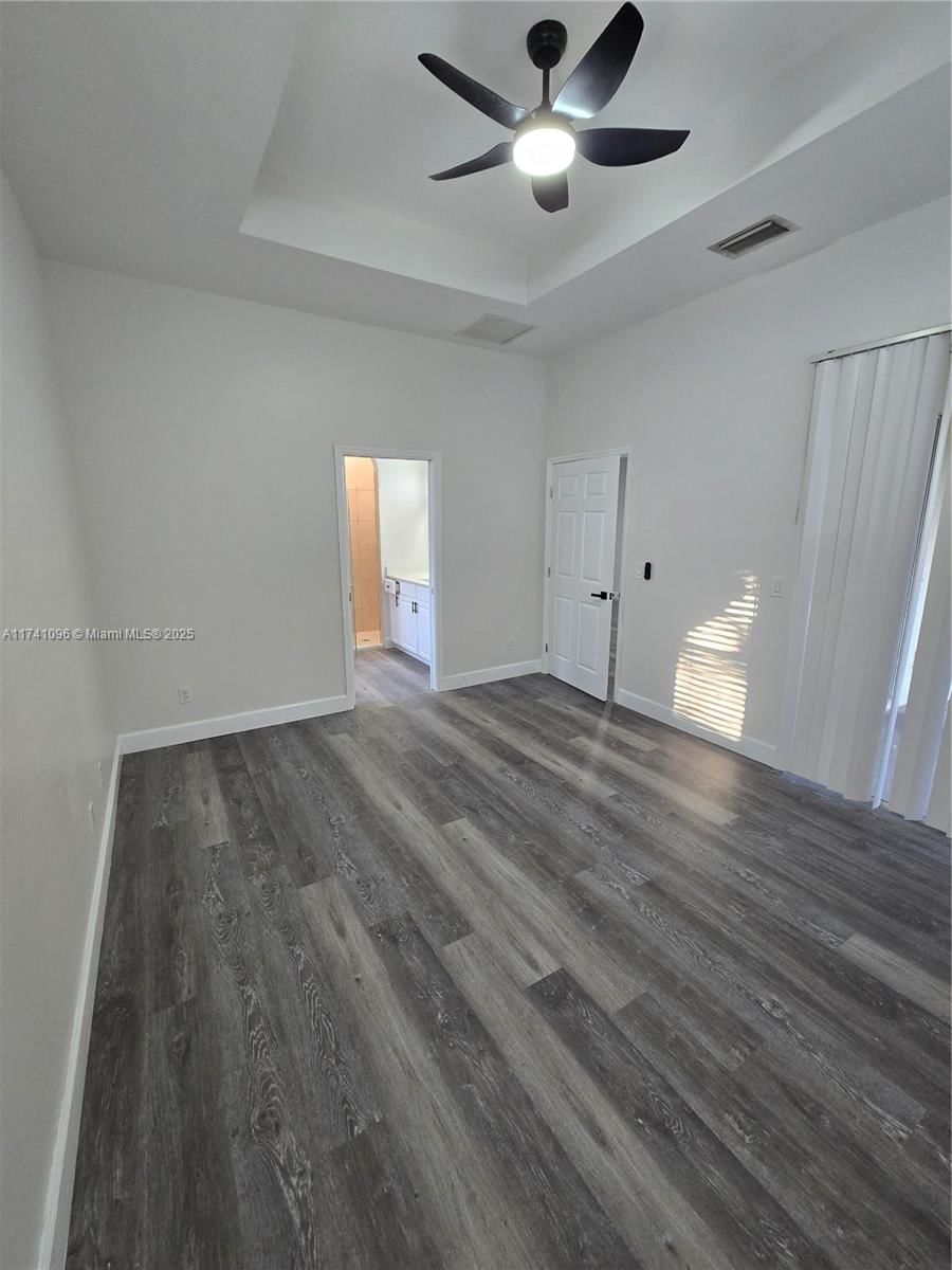Real estate property located at 11285 La Coruna Lane, Lee, Spanish Gardens, Bonita Springs, FL