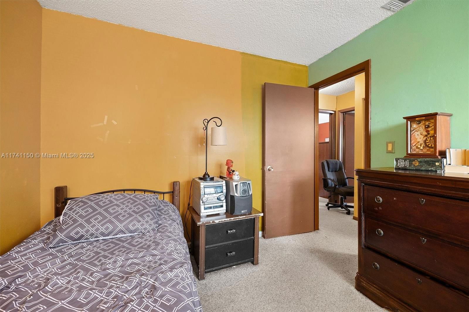 Real estate property located at 10510 153rd Ct #1, Miami-dade, Palm Point Sec 1, Miami, FL