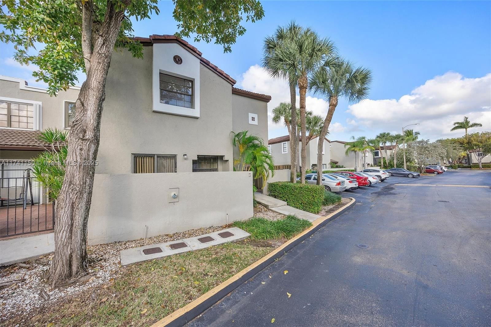 Real estate property located at 10510 153rd Ct #1, Miami-dade, Palm Point Sec 1, Miami, FL