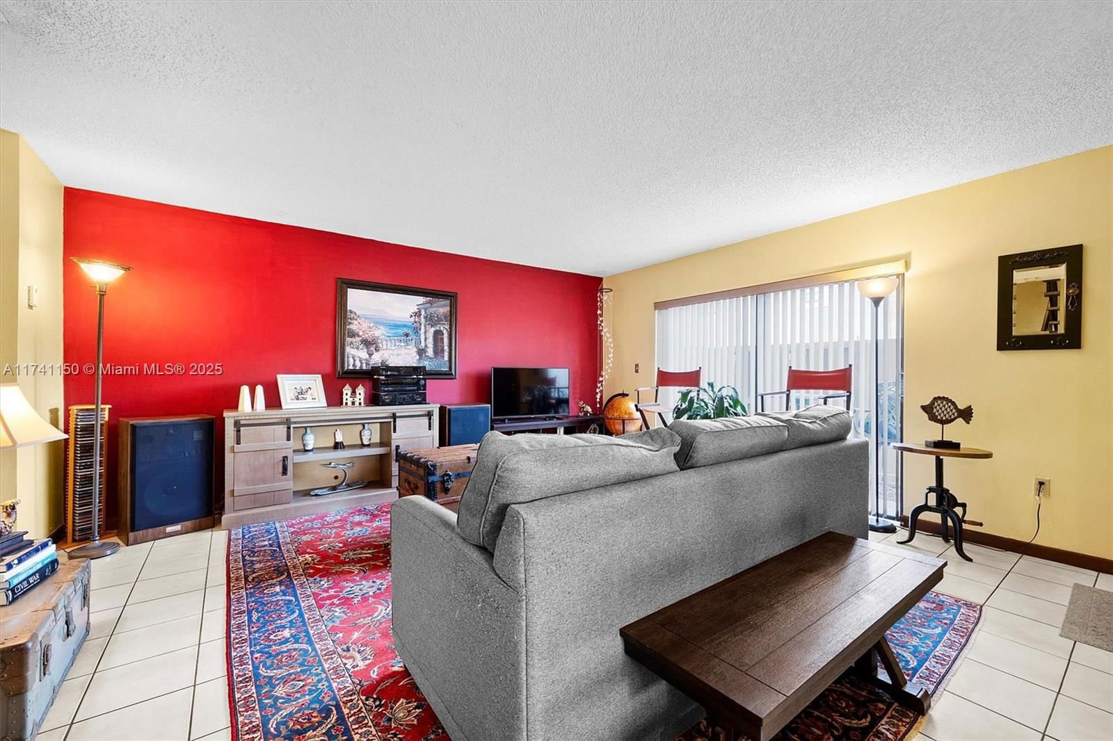 Real estate property located at 10510 153rd Ct #1, Miami-dade, Palm Point Sec 1, Miami, FL