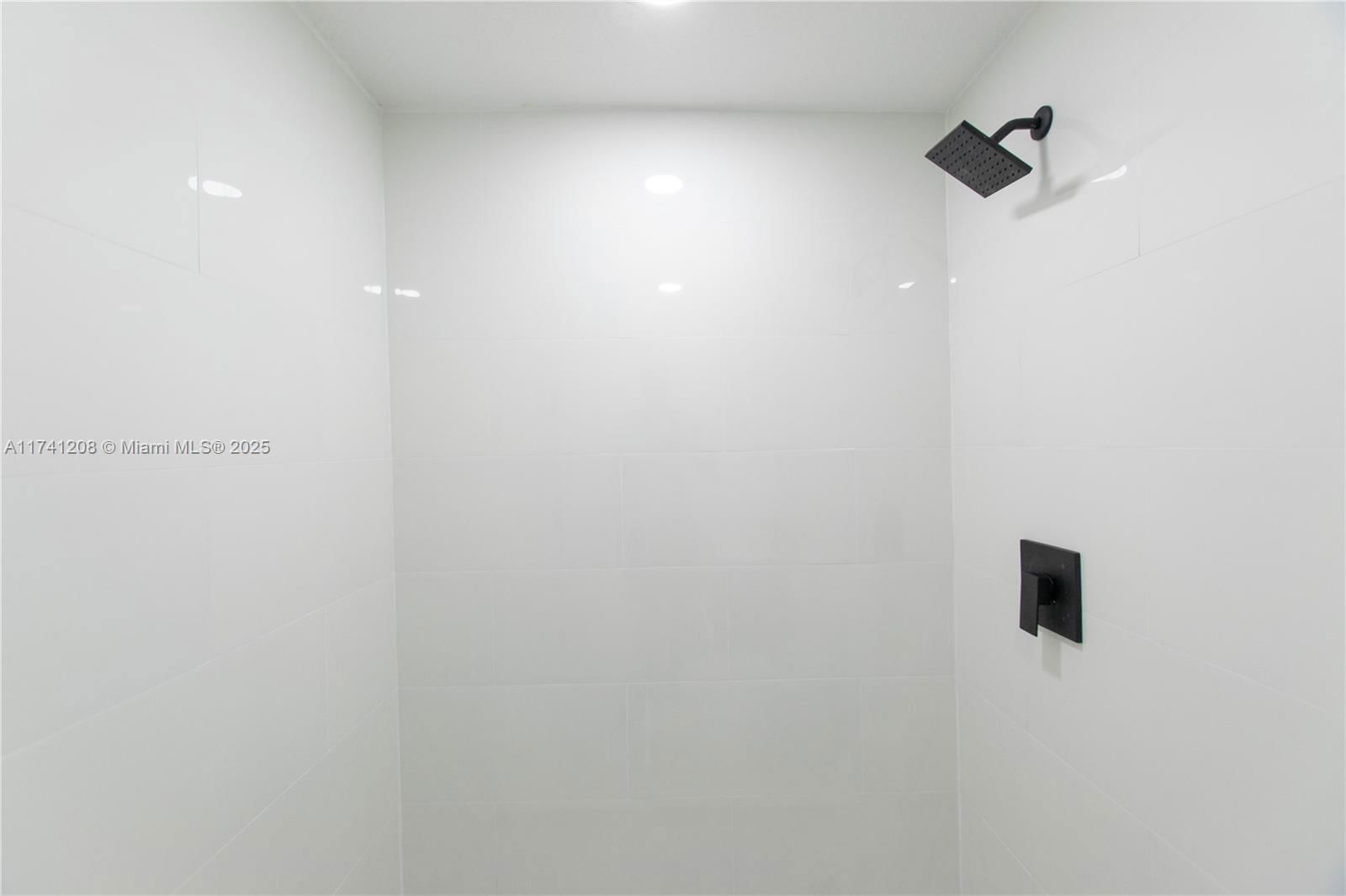 Real estate property located at 2560 55th Ter, Miami-dade, Wheeler Place, Miami, FL
