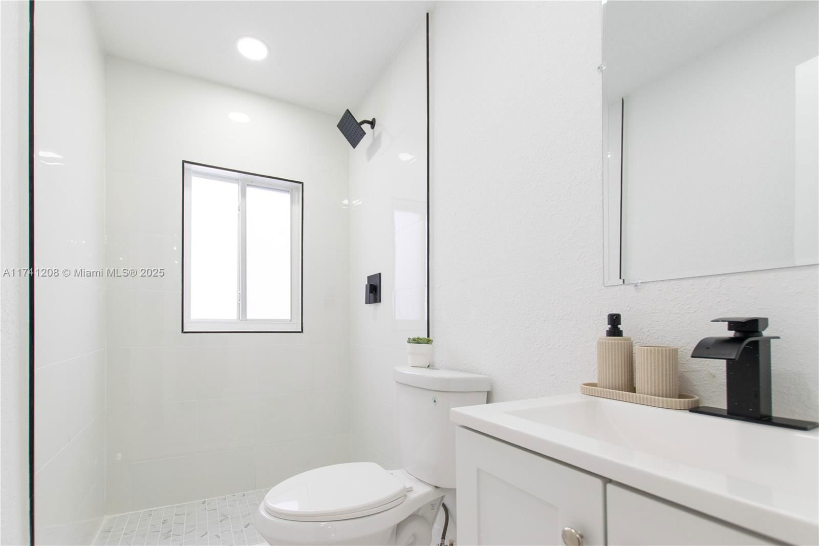 Real estate property located at 2560 55th Ter, Miami-dade, Wheeler Place, Miami, FL