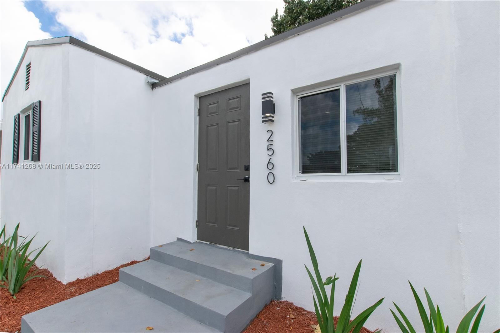 Real estate property located at 2560 55th Ter, Miami-dade, Wheeler Place, Miami, FL