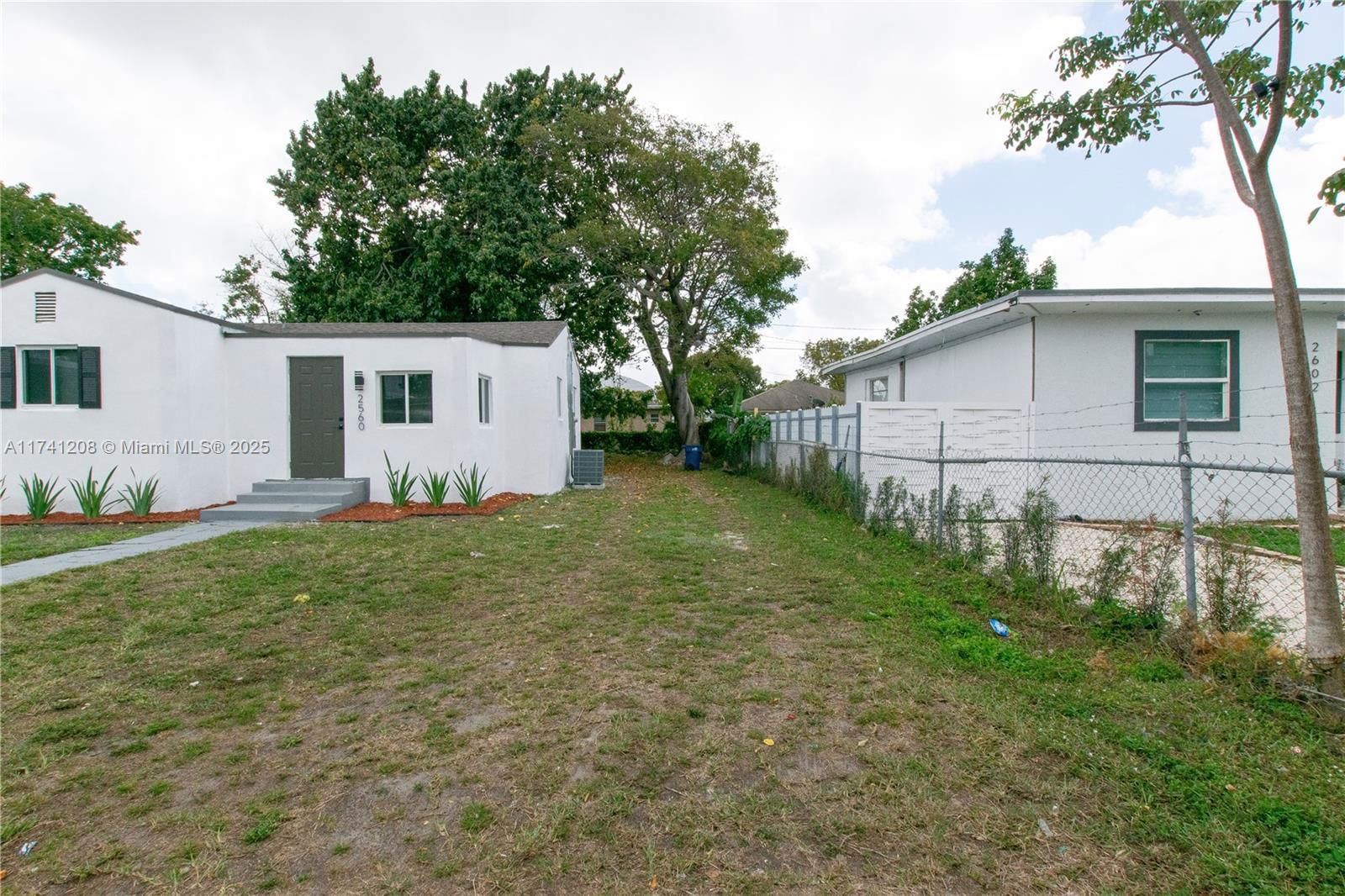 Real estate property located at 2560 55th Ter, Miami-dade, Wheeler Place, Miami, FL