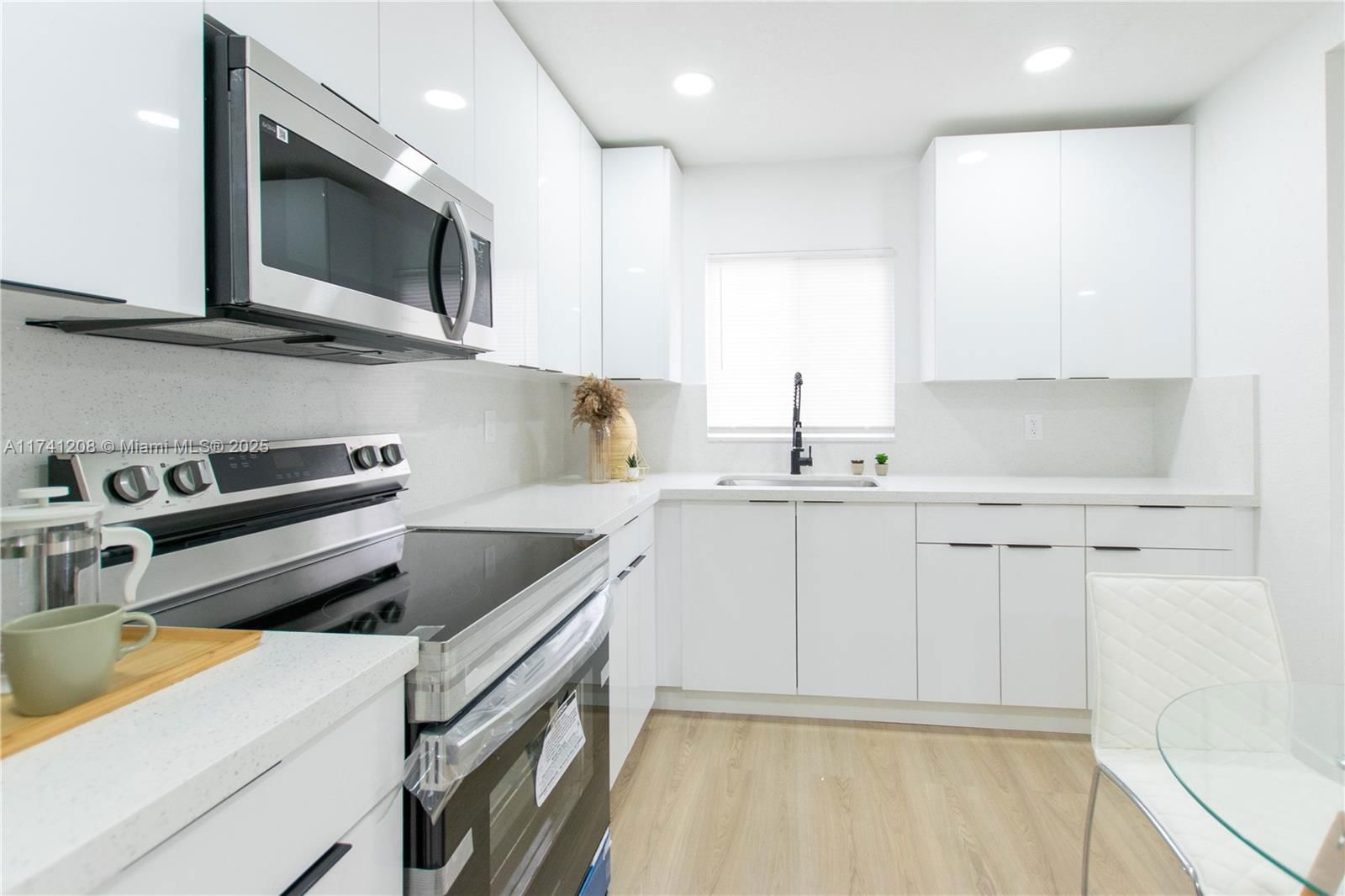 Real estate property located at 2560 55th Ter, Miami-dade, Wheeler Place, Miami, FL