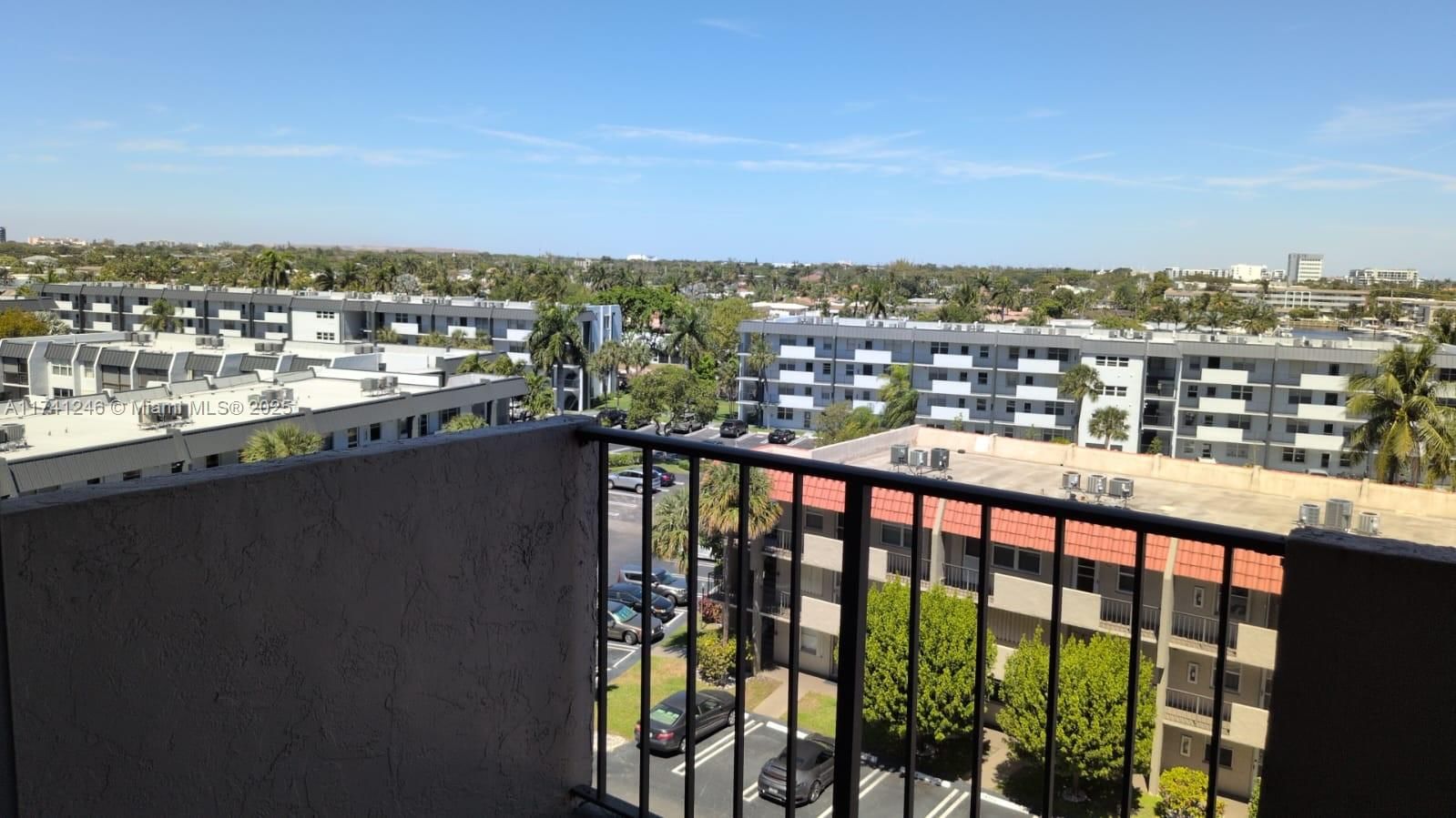 Real estate property located at 777 Federal Hwy RP714, Broward, Island Club Two Condo, Pompano Beach, FL