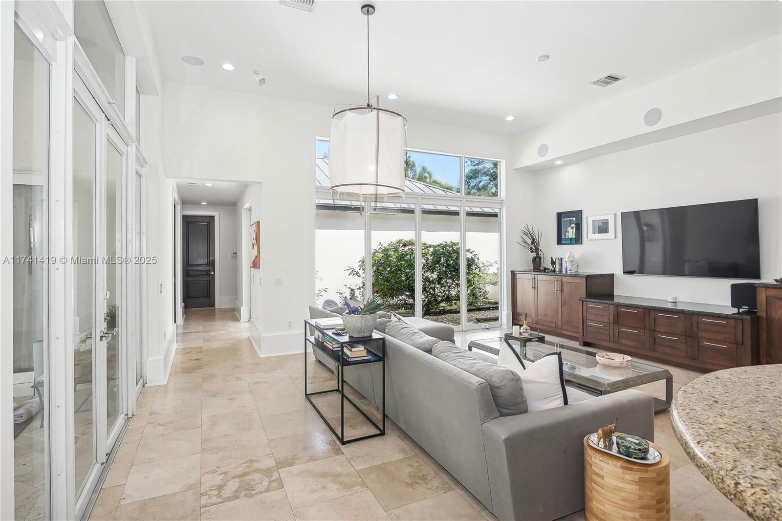 Real estate property located at 13840 Old Cutler Rd, Miami-dade, Unplatted, Palmetto Bay, FL