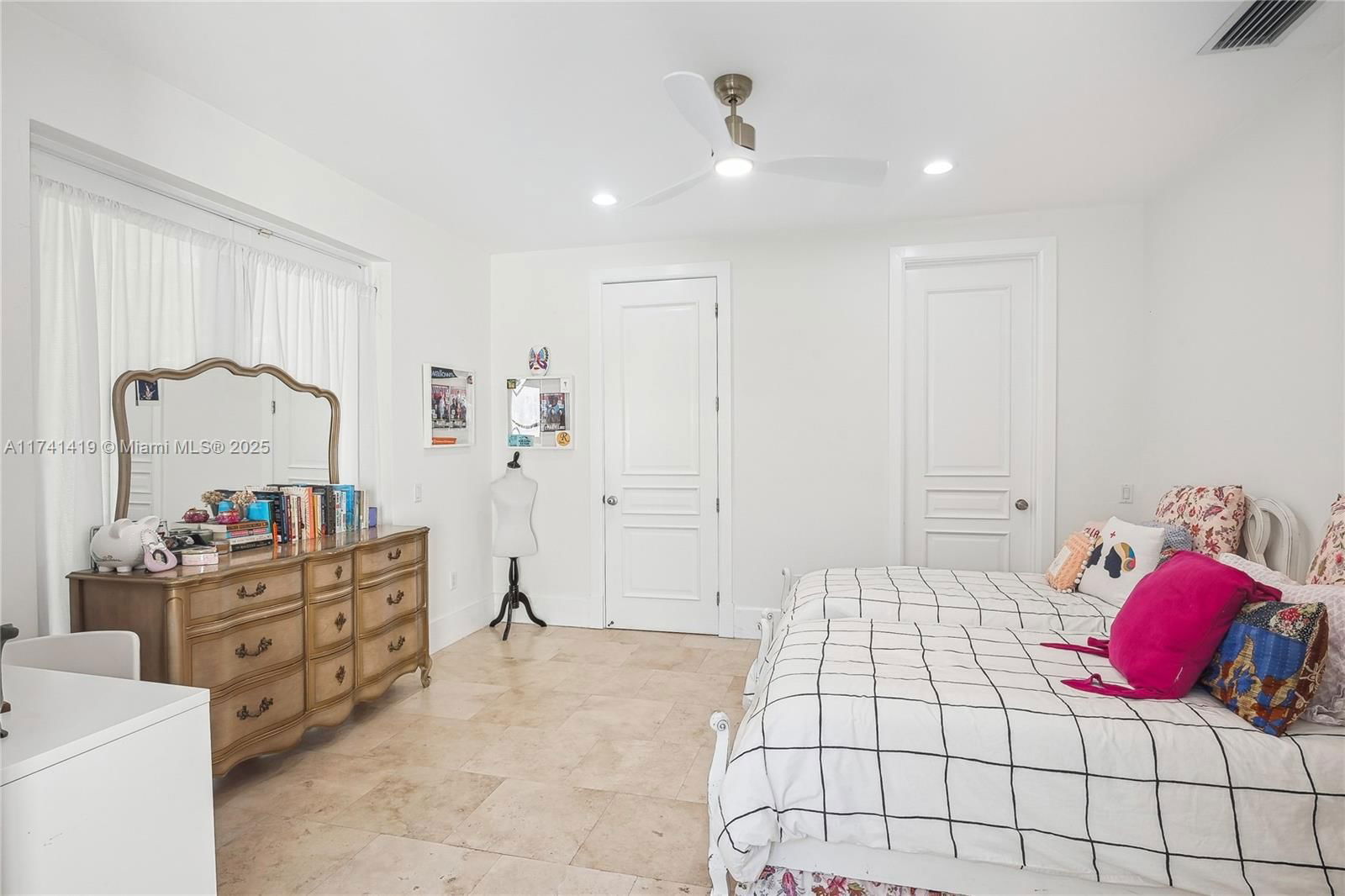 Real estate property located at 13840 Old Cutler Rd, Miami-dade, Unplatted, Palmetto Bay, FL