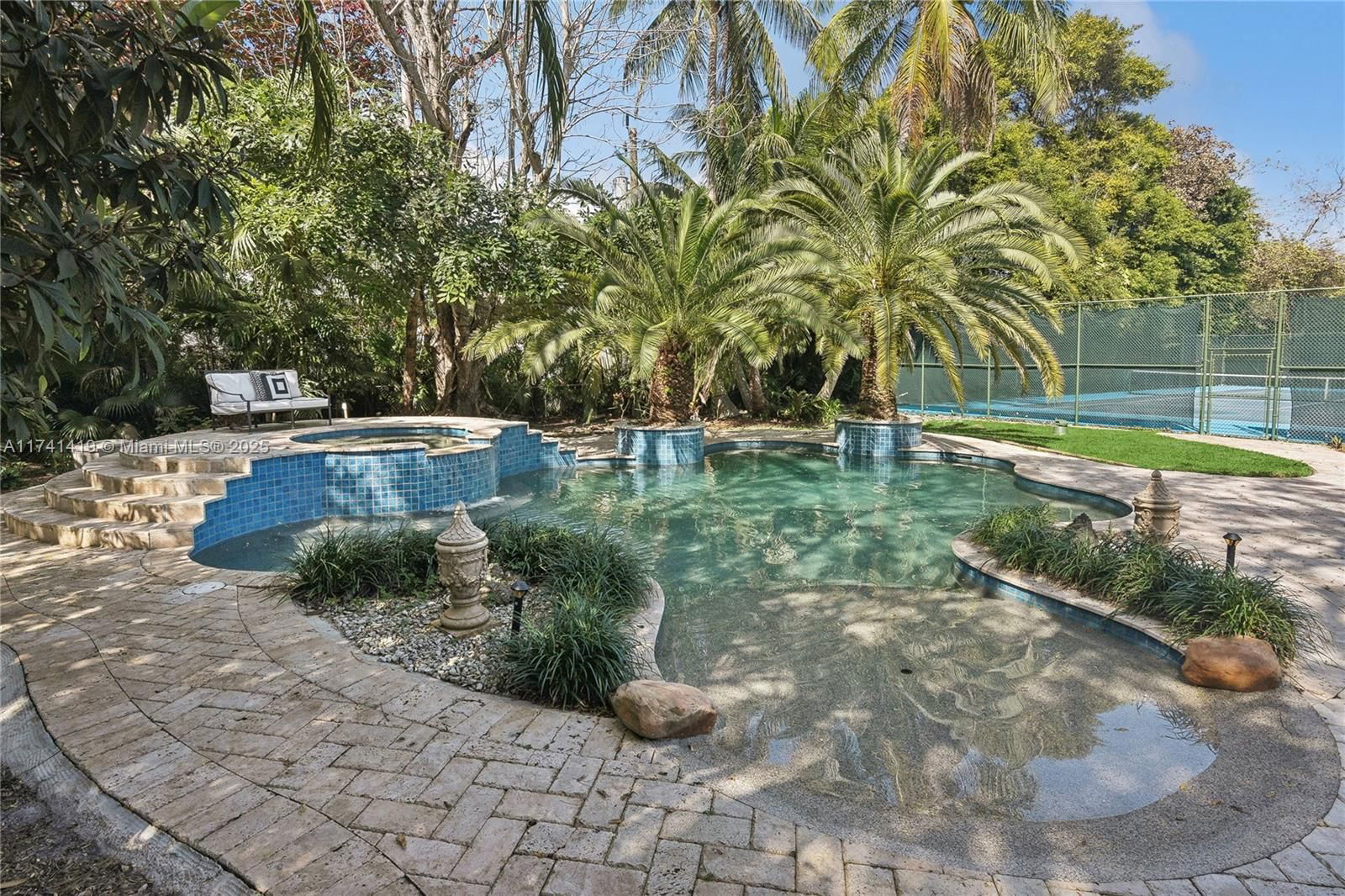 Real estate property located at 13840 Old Cutler Rd, Miami-dade, Unplatted, Palmetto Bay, FL