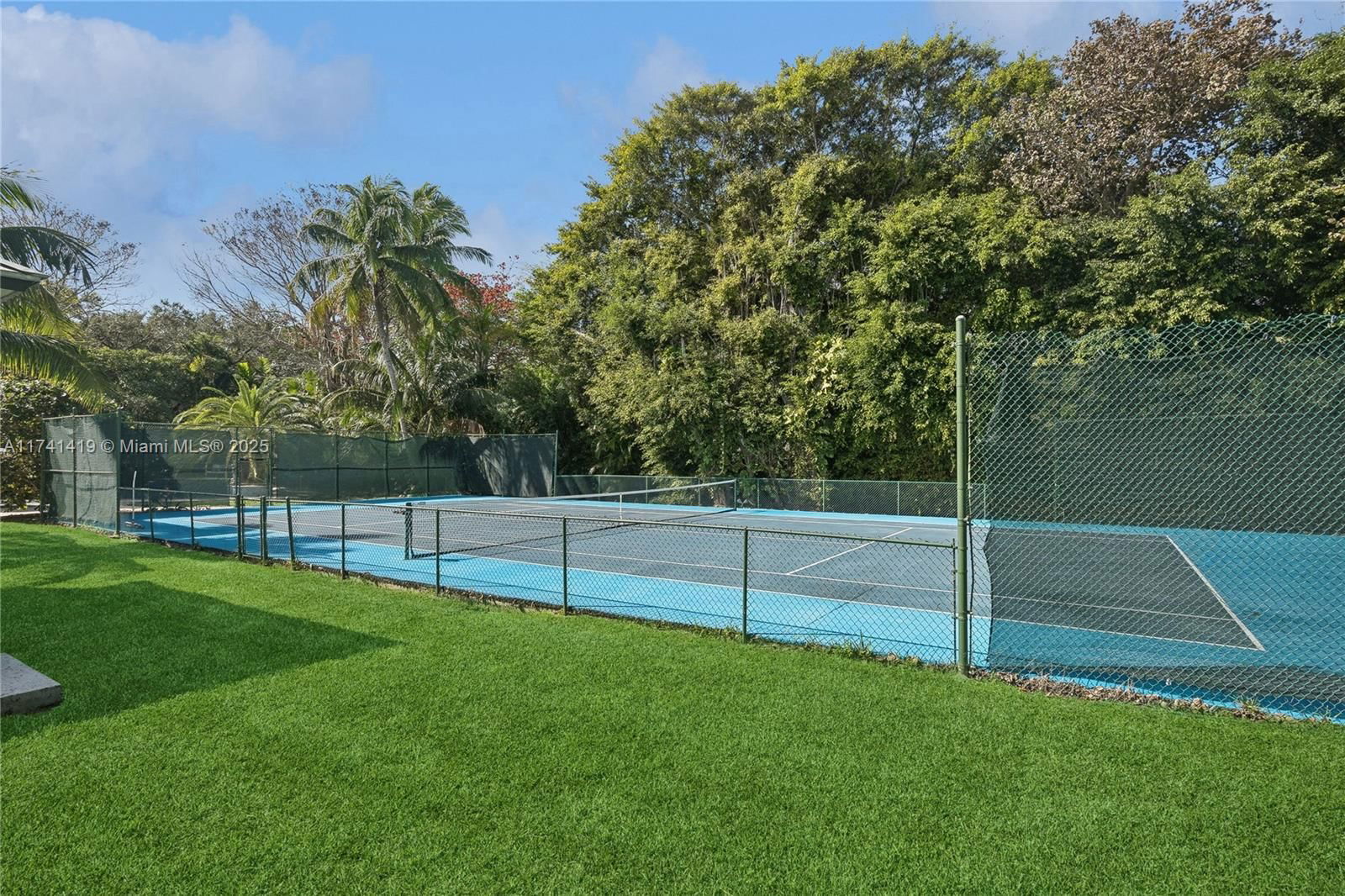 Real estate property located at 13840 Old Cutler Rd, Miami-dade, Unplatted, Palmetto Bay, FL