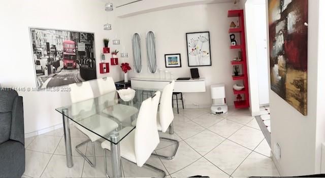 Real estate property located at 581 Blue Heron Dr #116-B, Broward, Paradise Villas Condo, Hallandale Beach, FL