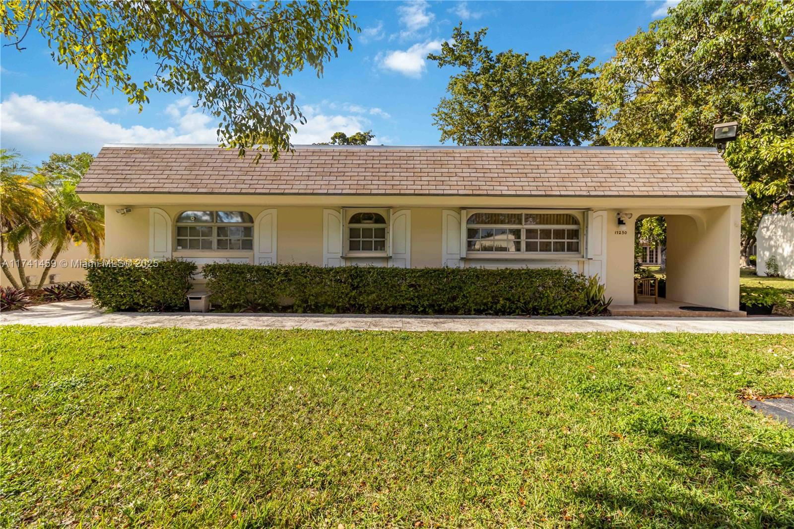 Real estate property located at 17250 112th Pl #21244, Miami-dade, Green Hills Park West No, Miami, FL