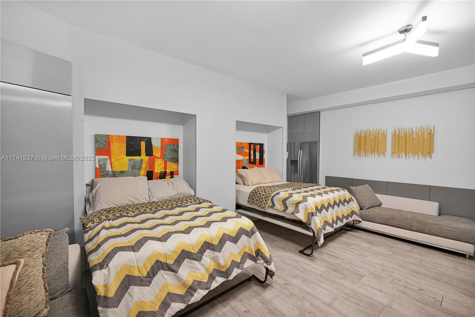 Real estate property located at 14869 29th Ter, Miami-dade, Dav Mar Estates, Miami, FL