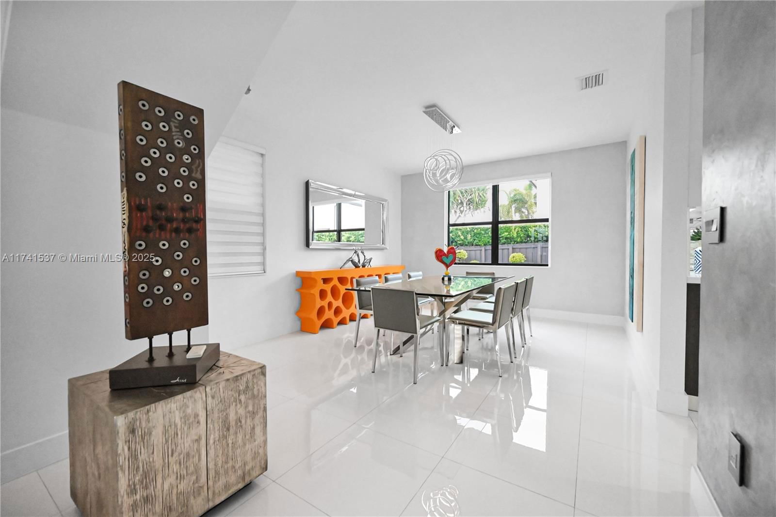Real estate property located at 14869 29th Ter, Miami-dade, Dav Mar Estates, Miami, FL