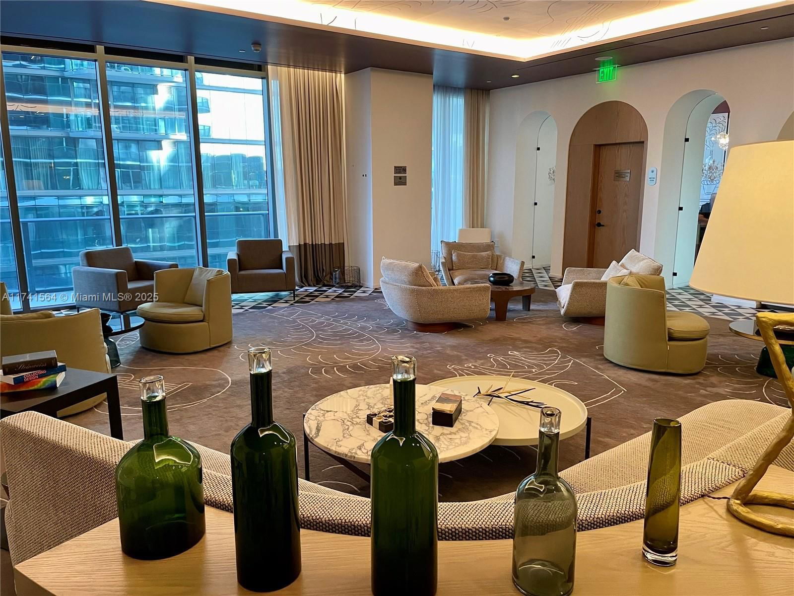 Real estate property located at 801 Miami Ave #2408, Miami-dade, 801 Sma Residences Condo, Miami, FL
