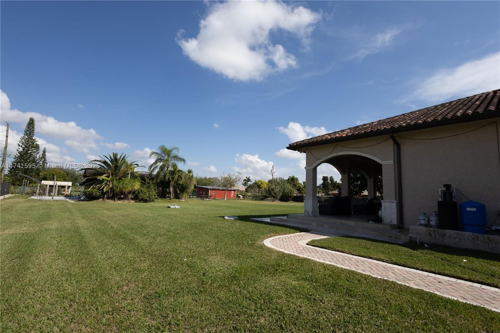 Real estate property located at 20875 236th St, Miami-dade, Bonanza Ranchos, Homestead, FL