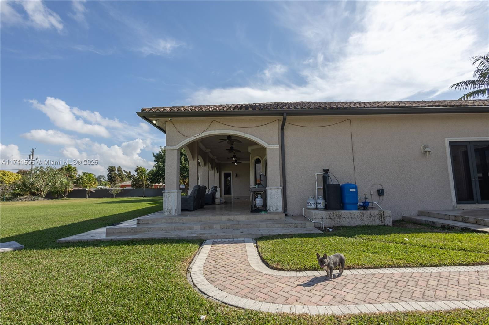 Real estate property located at 20875 236th St, Miami-dade, Bonanza Ranchos, Homestead, FL