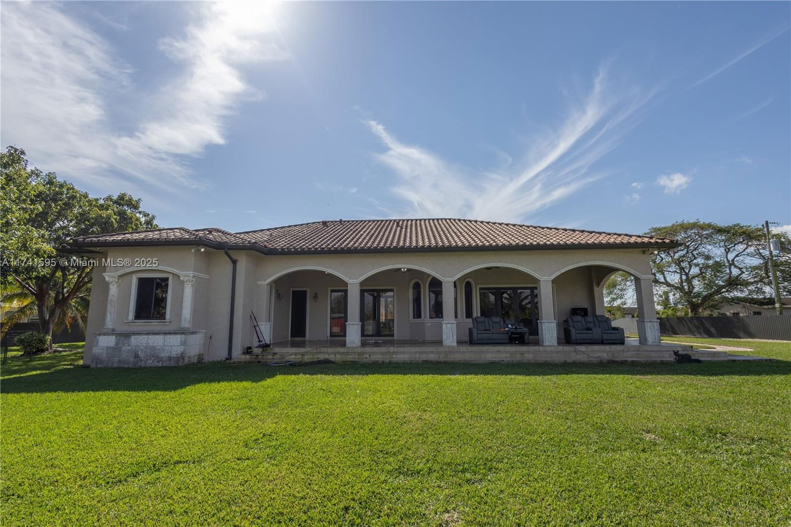 Real estate property located at 20875 236th St, Miami-dade, Bonanza Ranchos, Homestead, FL