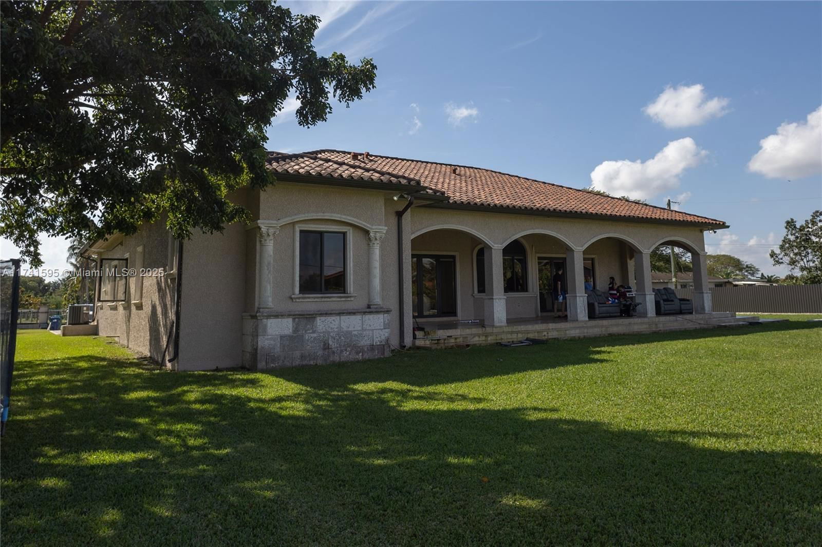 Real estate property located at 20875 236th St, Miami-dade, Bonanza Ranchos, Homestead, FL