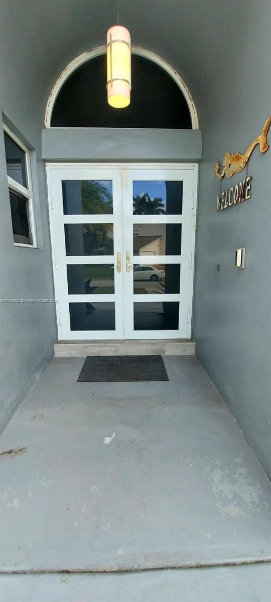Real estate property located at 414 3rd Pl, Broward, Ocean View Golf Add, Dania Beach, FL