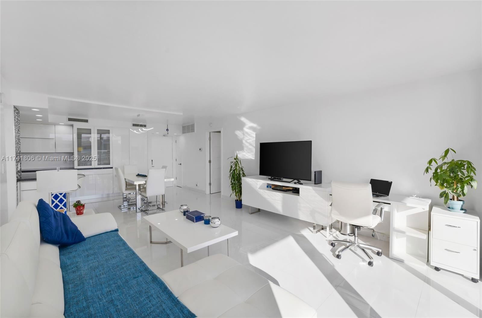 Real estate property located at 3031 Ocean Blvd #604, Broward, Galt Ocean Terrace Condo, Fort Lauderdale, FL