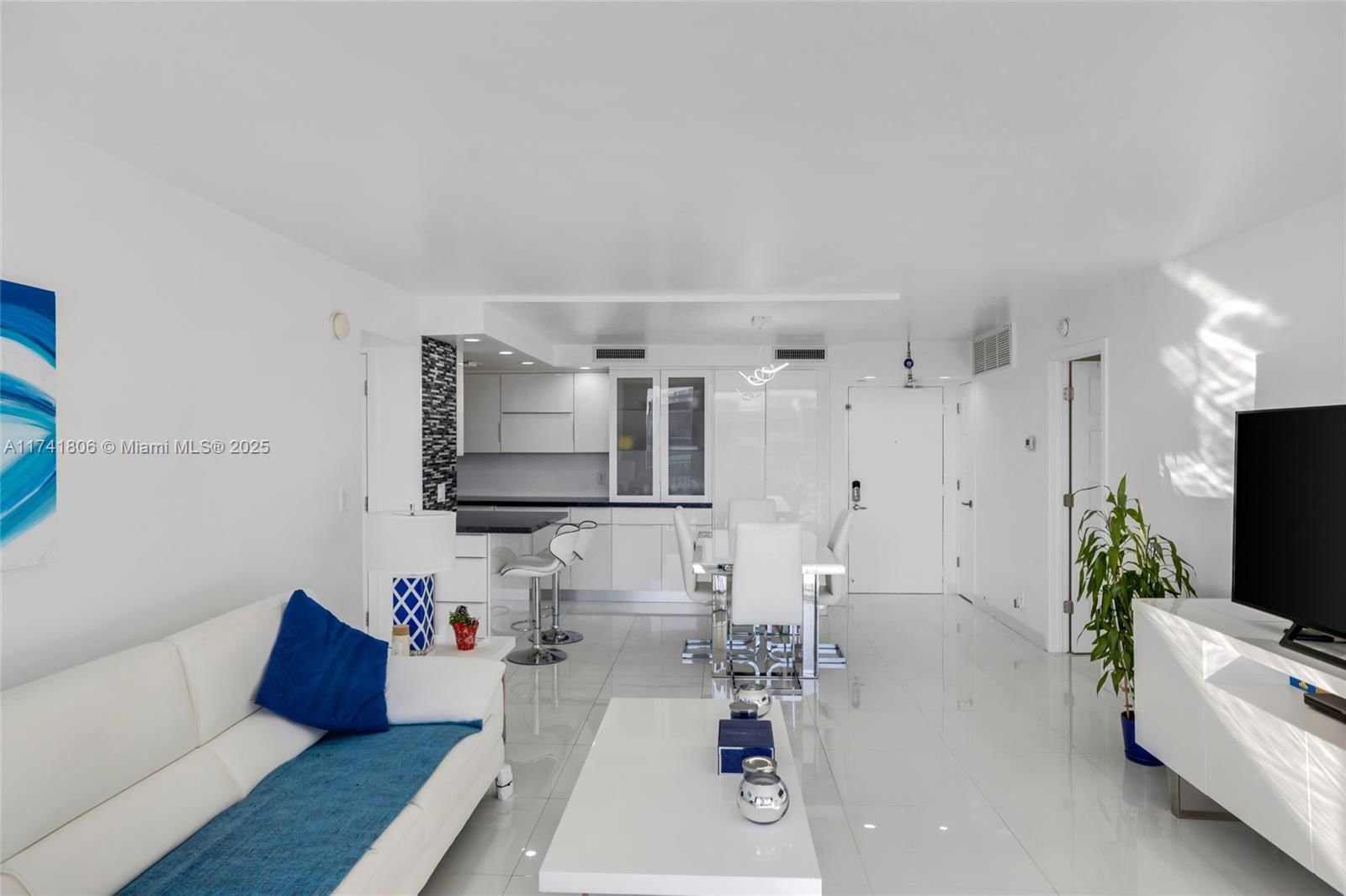 Real estate property located at 3031 Ocean Blvd #604, Broward, Galt Ocean Terrace Condo, Fort Lauderdale, FL