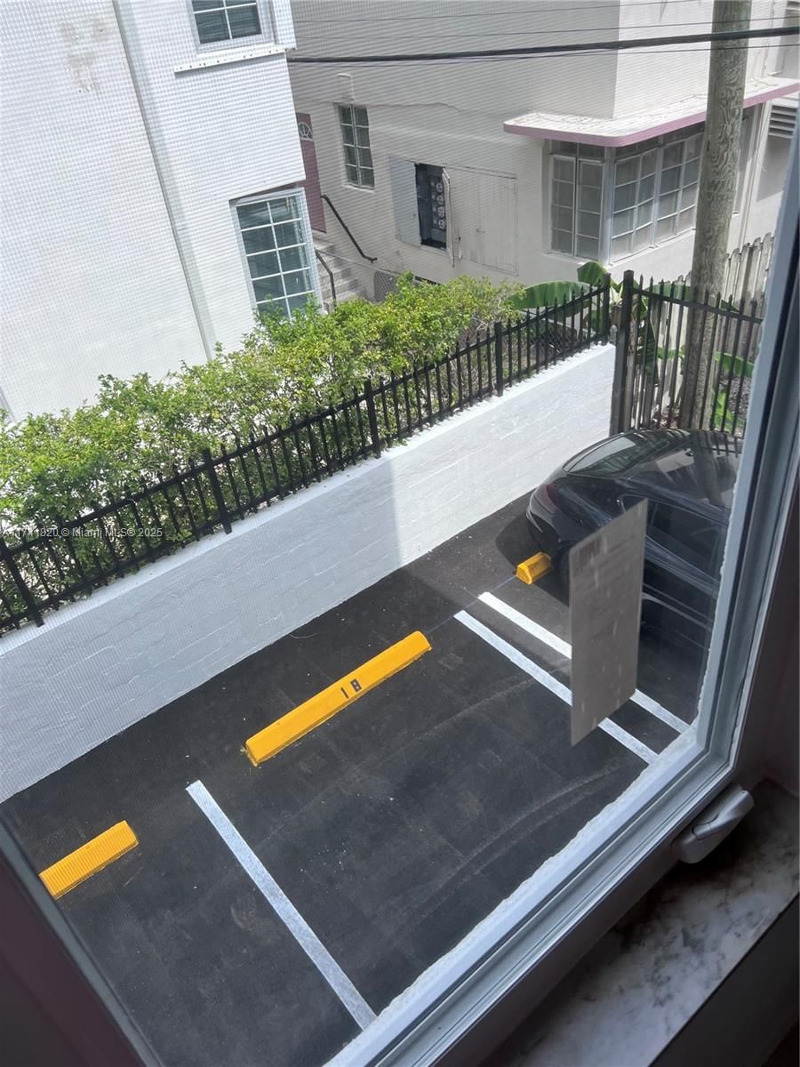 Real estate property located at 1033 Lenox Ave #209, Miami-dade, Lenox Plaza Condo, Miami Beach, FL