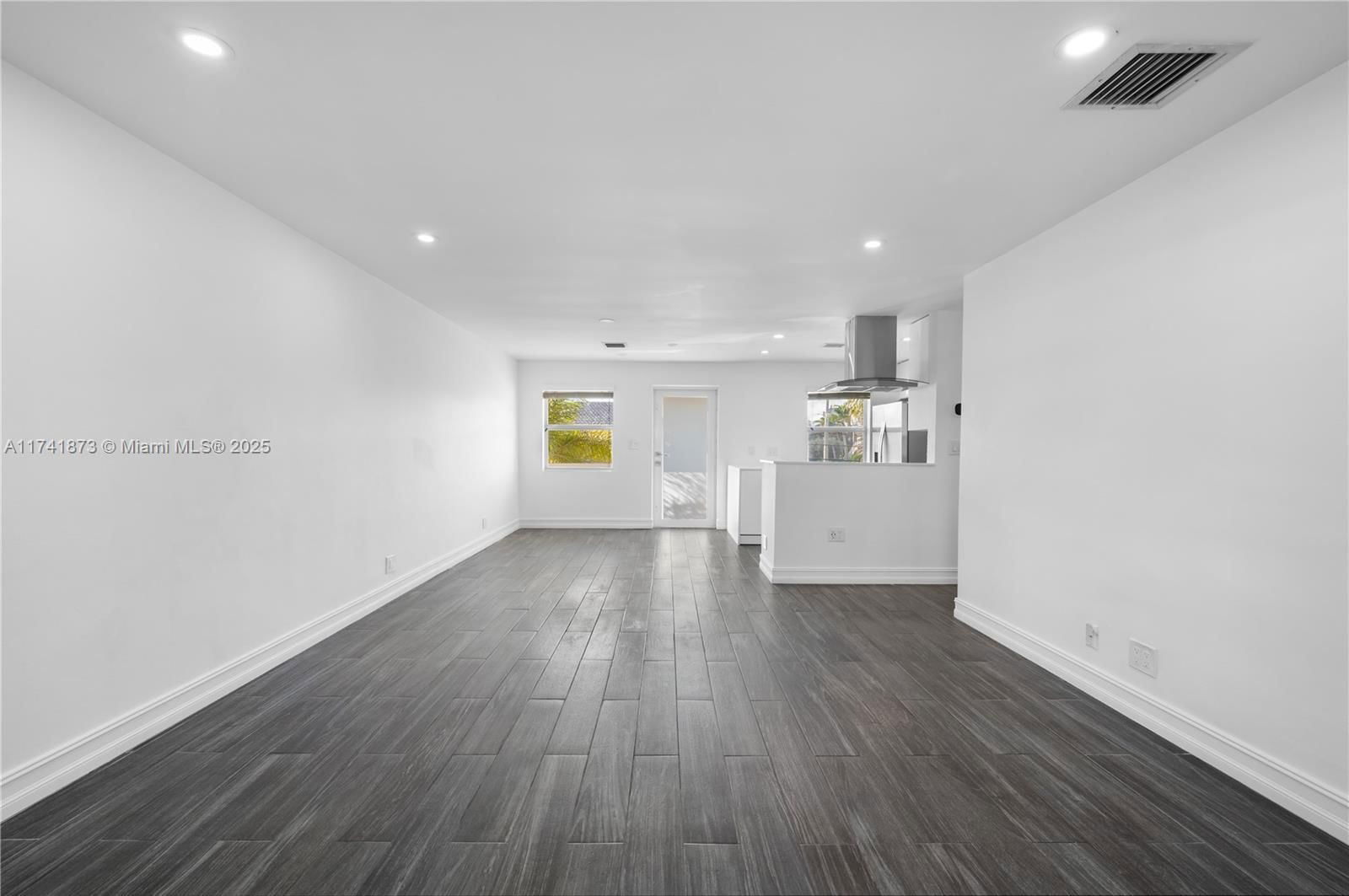 Real estate property located at 2857 32nd St #27, Broward, Coral Ridge Waterside Con, Fort Lauderdale, FL