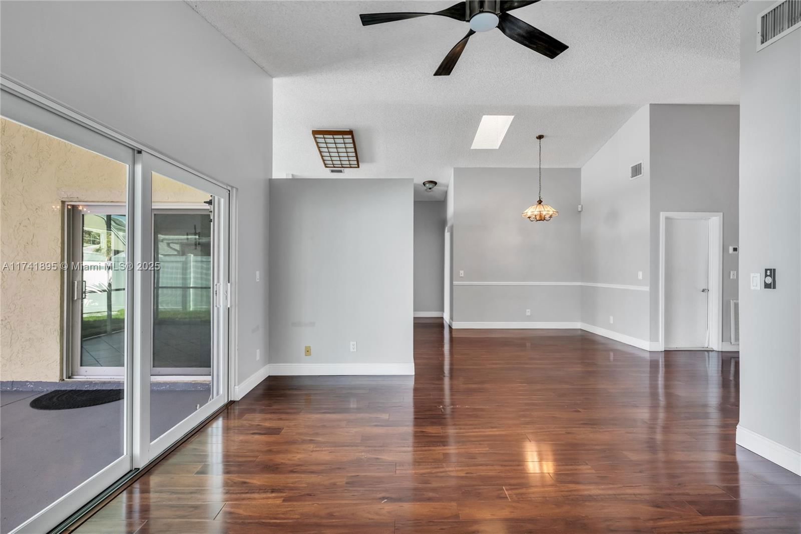 Real estate property located at 5212 53rd Cir, Broward, Winston Park Section One, Coconut Creek, FL