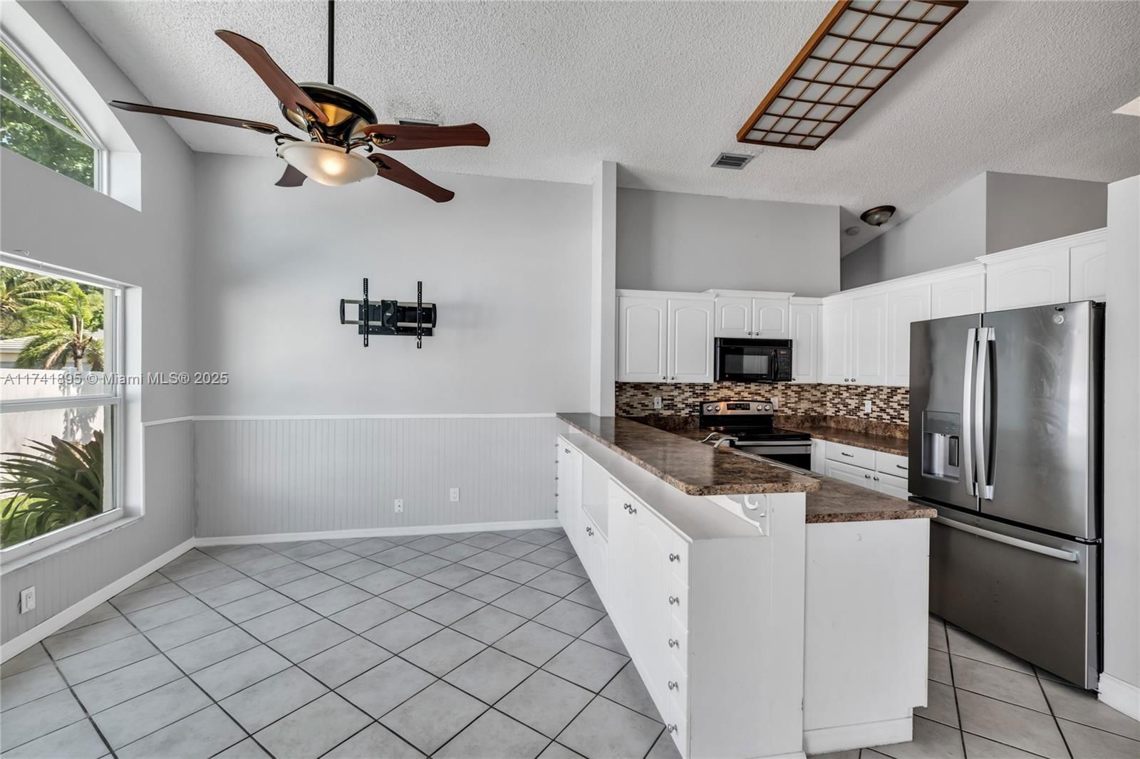 Real estate property located at 5212 53rd Cir, Broward, Winston Park Section One, Coconut Creek, FL