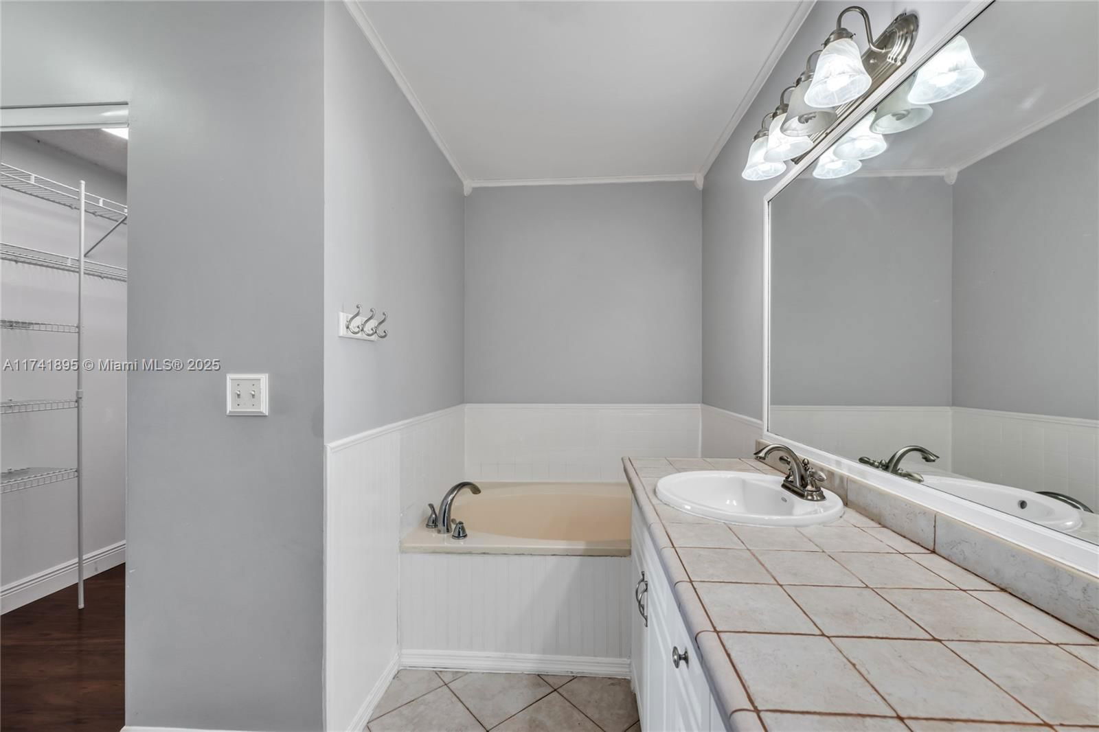 Real estate property located at 5212 53rd Cir, Broward, Winston Park Section One, Coconut Creek, FL