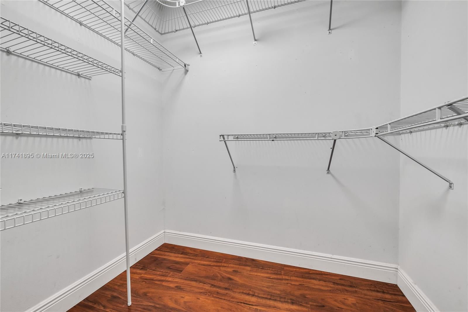 Real estate property located at 5212 53rd Cir, Broward, Winston Park Section One, Coconut Creek, FL