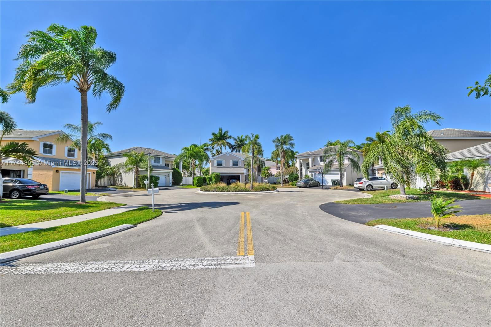 Real estate property located at 5212 53rd Cir, Broward, Winston Park Section One, Coconut Creek, FL