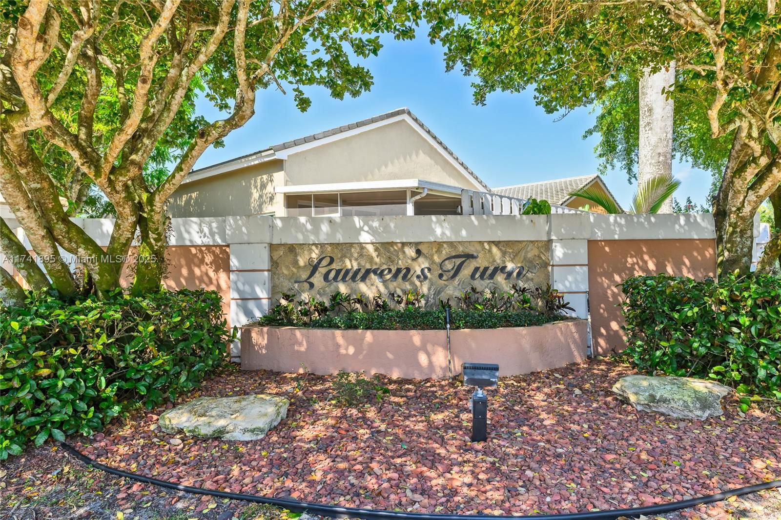 Real estate property located at 5212 53rd Cir, Broward, Winston Park Section One, Coconut Creek, FL