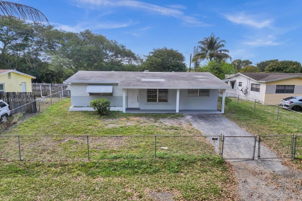 Real estate property located at 2610 62nd Ave, Broward, Sunshine Park Estates Add, Hollywood, FL