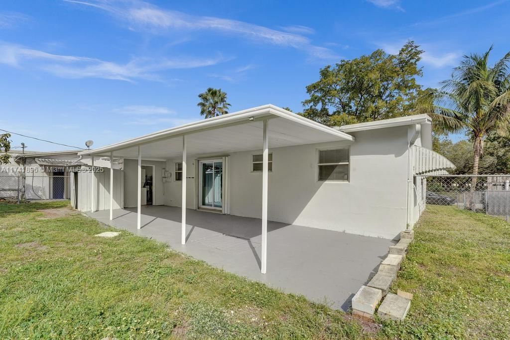 Real estate property located at 2610 62nd Ave, Broward, Sunshine Park Estates Add, Hollywood, FL